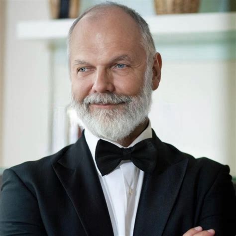 Олег Аникиев